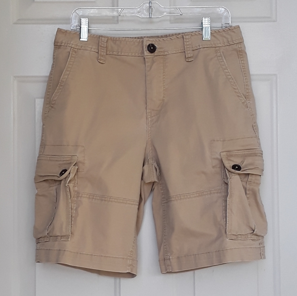 AEROPOSTALE. Cargo Shorts. Size:30.